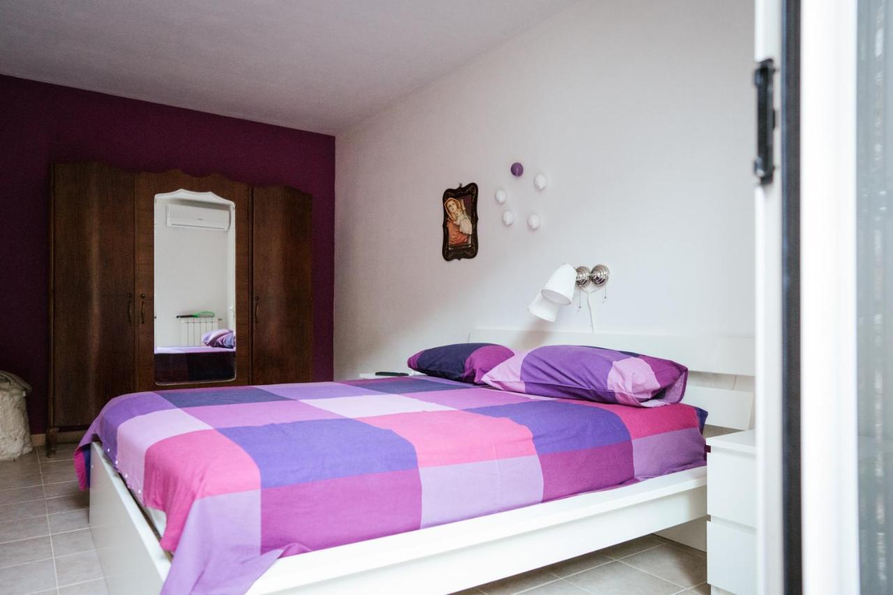 Prestigiosa Villa Con Piscina Condominiale Монополи Экстерьер фото